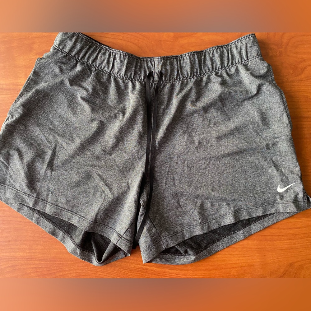 Size large  Women’s Nike Shorts